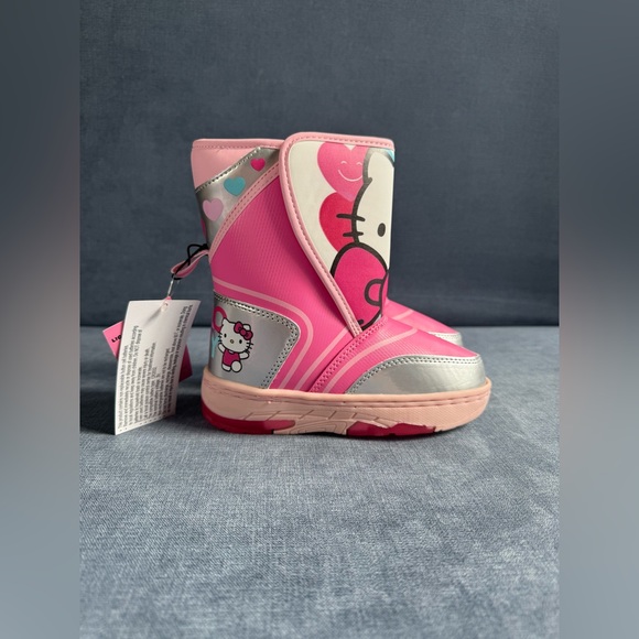 Hello Kitty Winter Snow Boots Toddler Girls SZ 10 Pink Velcro Closure Warm New - Picture 1 of 8